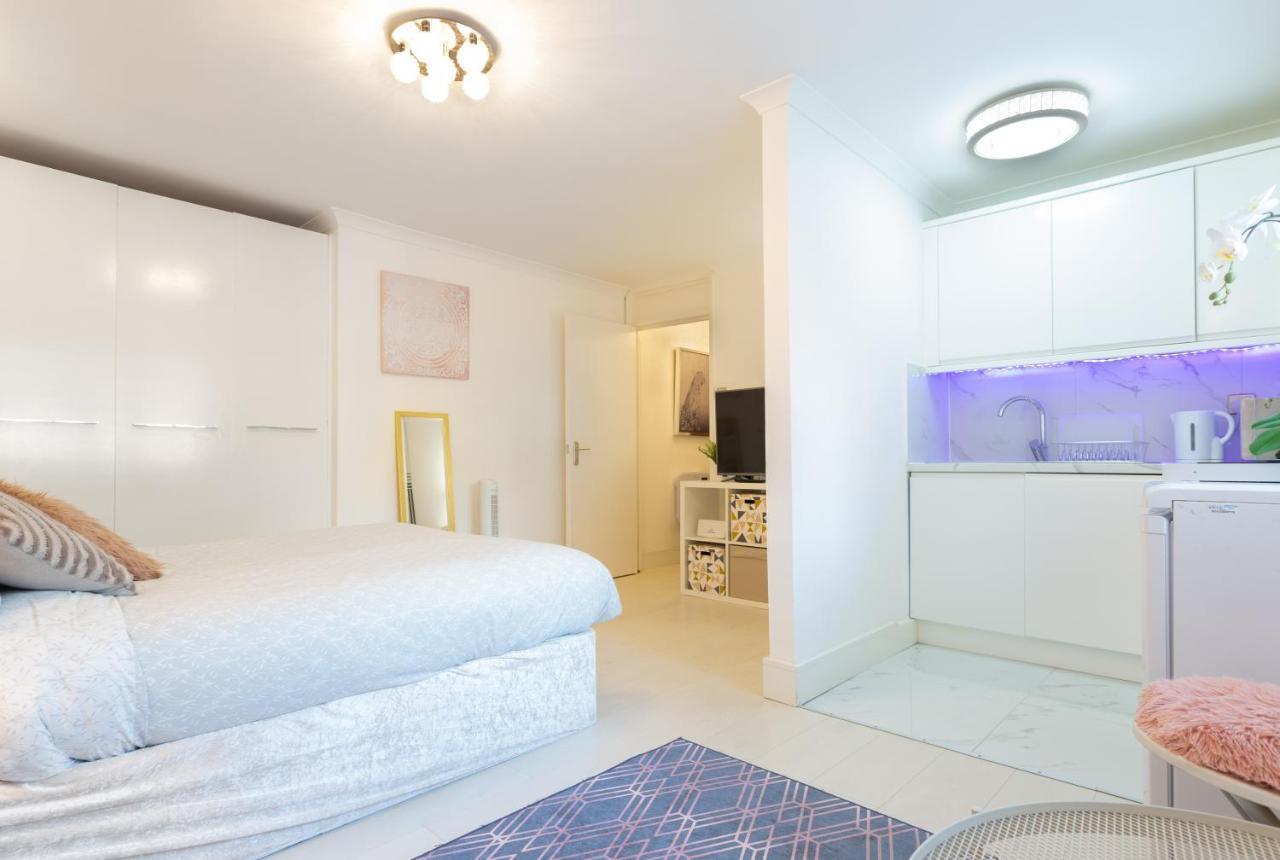 Modern Apartment Close To Central London Exterior photo