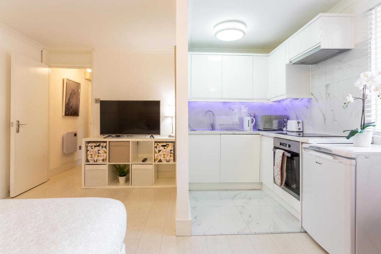 Modern Apartment Close To Central London Exterior photo